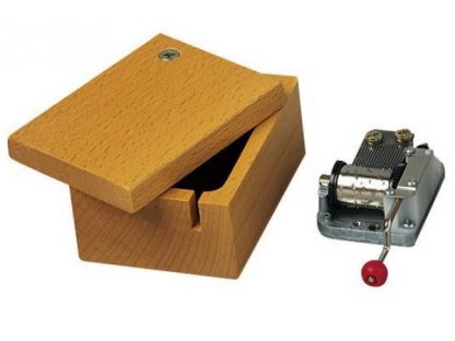 Caja de madera para aplicación de manivela musical simple