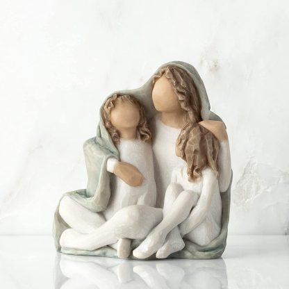 Figura Cozy/Acogedor: Madre y dos Niñas Cozy 28111 susan lordi willow tree mãe e duas meninas
