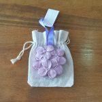 Flor hortensia lilás em saco de Linho aroma Lavanda  agostinha yeso perfumado flor corazón