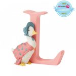 "L" - Jemima Puddle-DuckA5004This charming alphabet letter L - Jemima Puddle-Duck, will make a perfect gift for a child's bedroom, or nursery. Material cast stone. Each letter is handpainted helping to bring the featured characters to life. Presented in a branded box. Includes Friends of Peter Rabbit Club enquiry form. Not a toy or children's product. Intended for adults only.Details:Barcode:	720322150046Minimum Order Qty:	1Cost Price (each):	€4.98SRP:	€11.95Height:	7.0cmWidth:	4.0cmDepth:	3.5cmAvailability	IN STOCK Add to favouritesGuardarPrice:   €4.98      Order Qty1 pedrito coelho