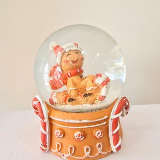 Bola de nieve 9cm Gingerbread Nino: Trineo