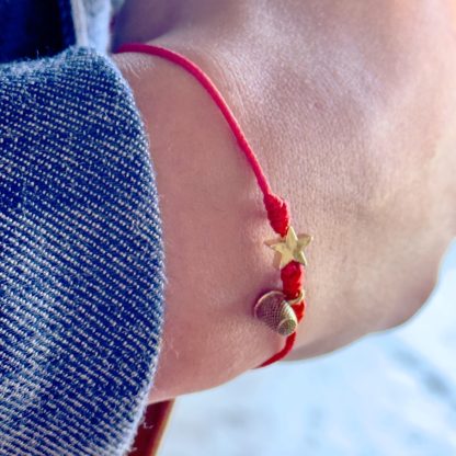 Pulsera Hilo Mágico Dedal con Colgante: Marrón con Corazón - Imagen 6